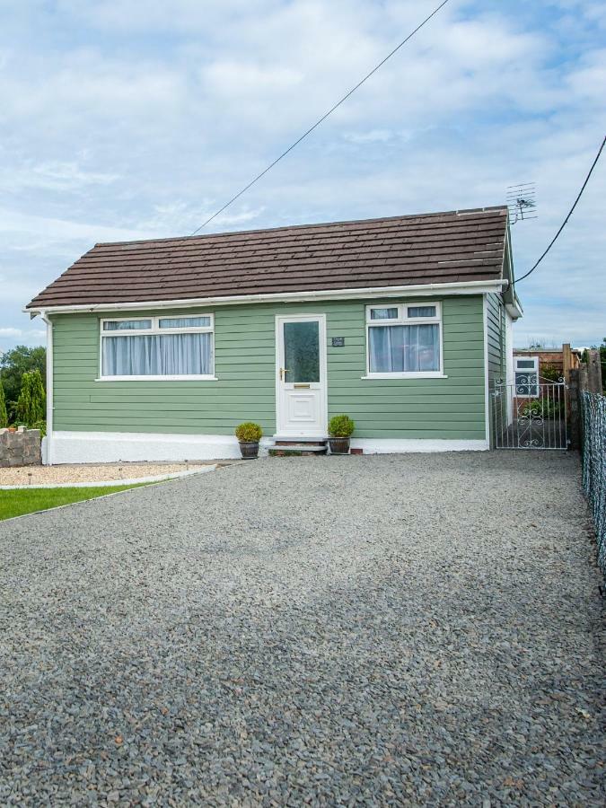 Cwtch Y Coetir Villa Swansea Bagian luar foto